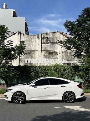 Honda Civic RS 2019 Trắng 213.000 km