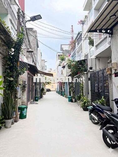 SIÊU PHẨM 4 TẦNG SÁT PHẠM VĂN ĐỒNG HIỆP BÌNH -KHU PHÂN LÔ XE HƠI ĐỖ CỬ