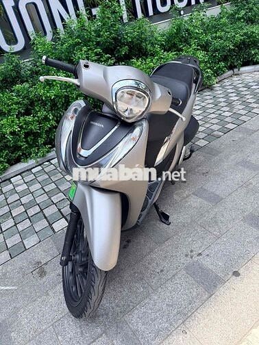 Honda SH Mode 2022 Bạc 32158 km