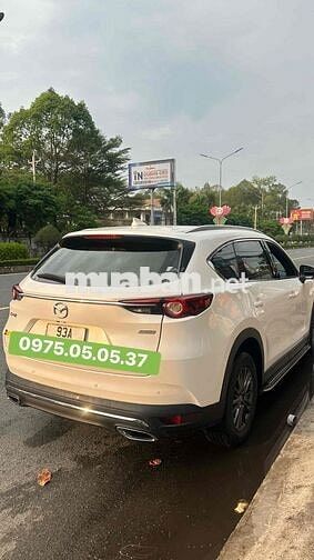 Mazda CX-8 Trắng 62051 km. gia 700tr