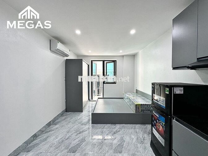 Cho thuê studio ban công mới ngay Mễ Trì, gần Keangnam, Phạm Hùng
