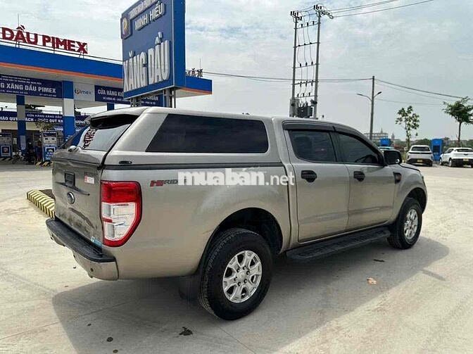 Ford Ranger 2016 XLS 4x2 AT Vàng cát