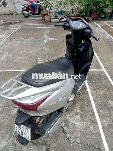 Honda Lead SCR màu Bạc