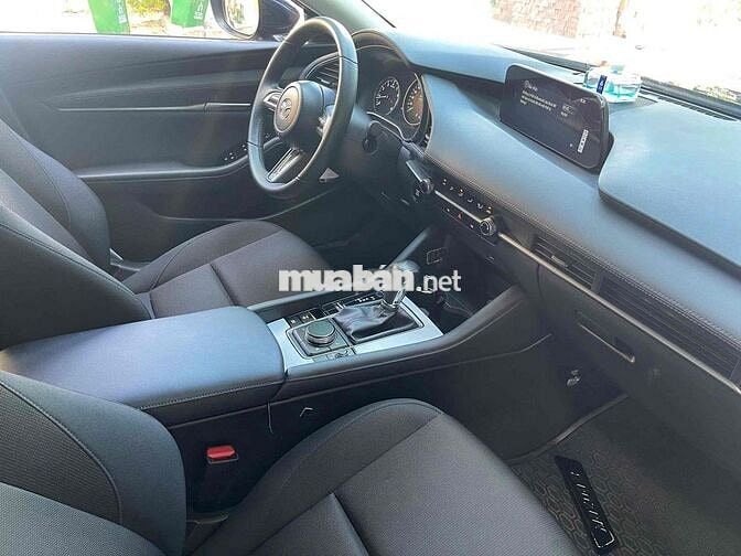 Mazda 3 đăng kí 2025 Xanh 6000 km