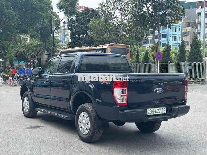 Ford Ranger 2021 Đen 6 vạn