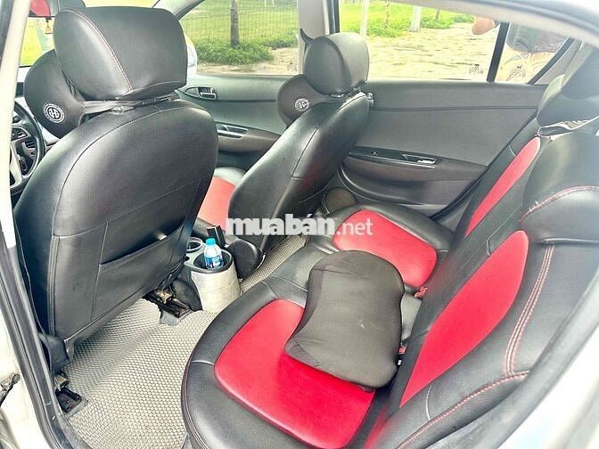 Hyundai i20 2011 Bạc 13 vạn km