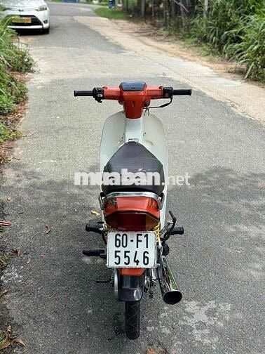 Honda Dream màu Cam, Trắng