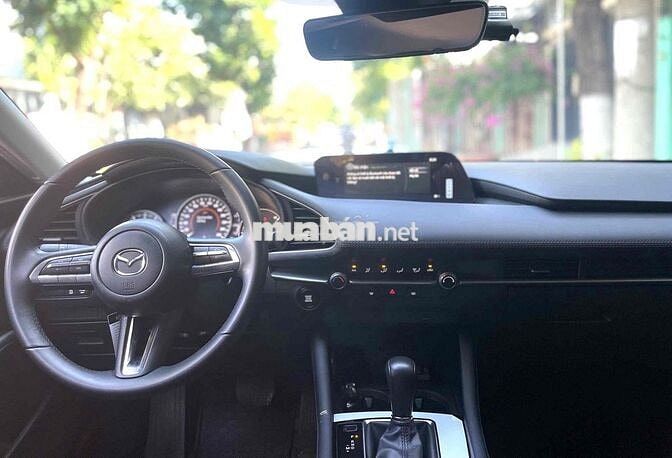 Mazda 3 đăng kí 2025 Xanh 6000 km