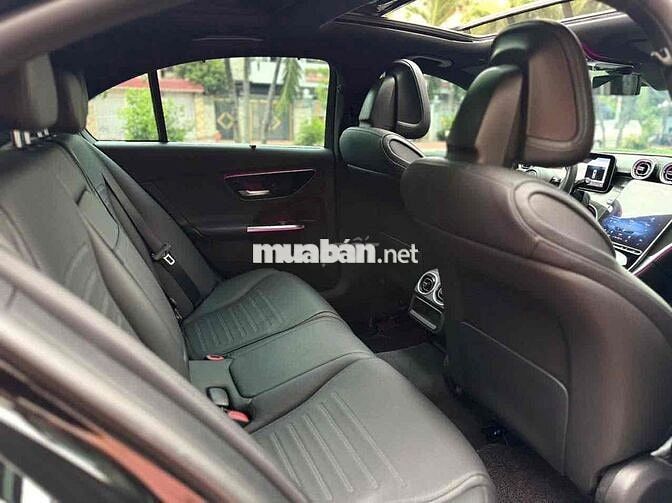 Mercedes-Benz C300 AMG 2021 Đen