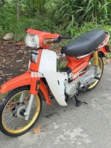 Honda Dream màu Cam, Trắng