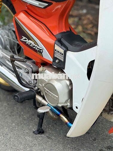 Honda Dream màu Cam, Trắng