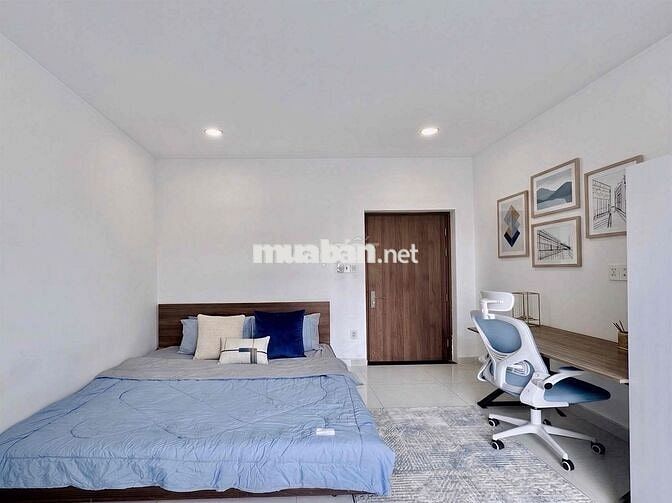 Căn hộ full nội thất có ban công lớn khu CMT8 - Lý Thường Kiệt