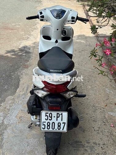 Honda Vision 2012 màu Trắng