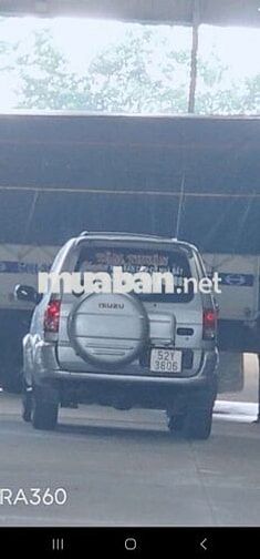 Isuzu Trooper Bạc 7 chỗ Tự động