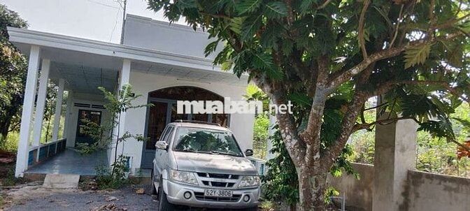 Isuzu Trooper Bạc 7 chỗ Tự động