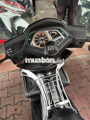 Honda Air Blade 2010 Đen bạc biển số 49