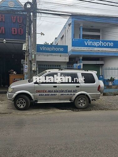 Isuzu Trooper Bạc 7 chỗ Tự động