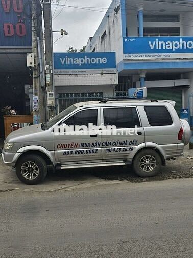 Isuzu Trooper Bạc 7 chỗ Tự động
