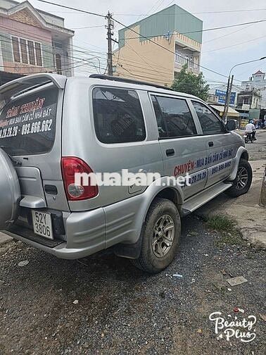 Isuzu Trooper Bạc 7 chỗ Tự động