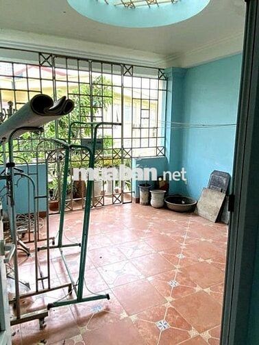 Nhà chính chủ ngõ 78 phố Duy Tân, Dt 52m2 x 4 tầng, ngõ ô tô, 18 triệu