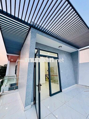 BÁN GẤP !!! NHÀ HIỆP THÀNH 2 MẶT TIỀN ĐƯỜNG NHỰA THÔNG