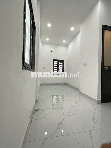 Nhà P. Linh Chiểu Thủ Đức, SHR, Ngay Chợ Thủ Đức - Chỉ 2,05 Tỷ (TL)