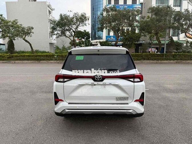 Toyota Veloz Cross 2023