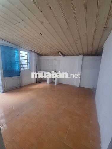 Chỉ 7tr, Nguyên Căn c.chủ, DT 11x6M, 70m2, ở được GĐ lớn nhiều người,