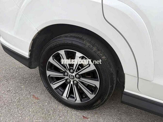 Toyota Veloz Cross 2023