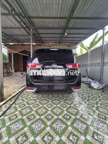 INNOVA VENTURER2018