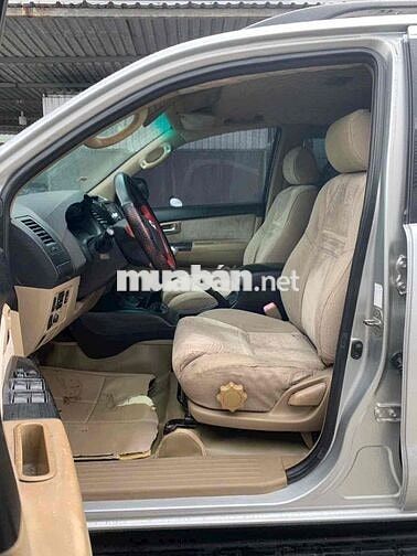 Toyota Fortuner cuối 2014 số sàn máy dầu