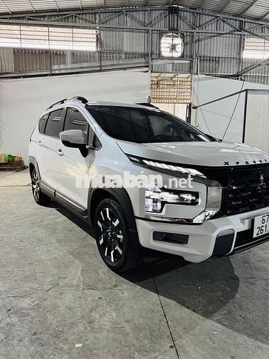 Mitsubishi Xpander Cross 2025 Trắng