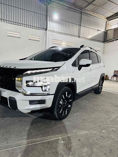 Mitsubishi Xpander Cross 2025 Trắng