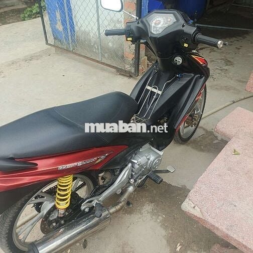 Suzuki axelo 125 Đỏ đen