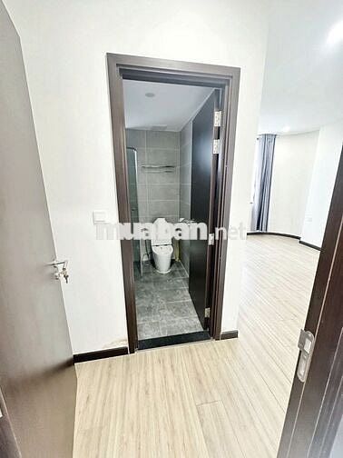 Bán căn hot 2PN 2WC C Sky View Chánh Nghĩa 80m chỉ 2,2 tỷ sẵn HĐ thuê