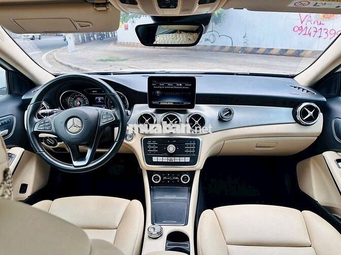 Mercedes-Benz GLA200 FL 2020 Trắng