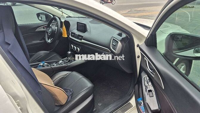 Mazda 3 2019 Trắng