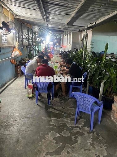 cần sang lại quán bún bò hếu đang đông khách , có chỉ luôn công thức