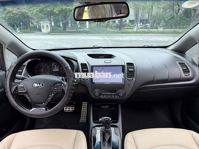 CẦN BÁN KIA CERATO 1.6AT MẪU XE HẠNG C SIÊU MỚI