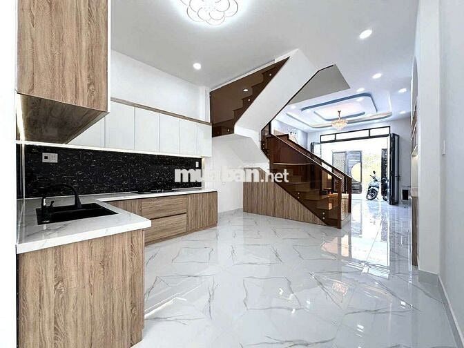 Khai trương nhà phố mới 100% - Hẻm xe hơi