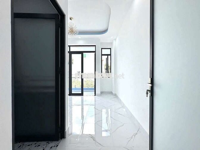 Khai trương nhà phố mới 100% - Hẻm xe hơi