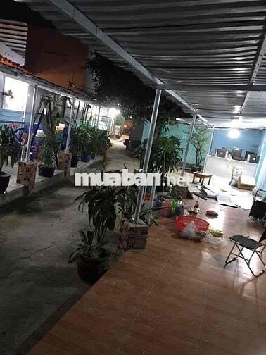 cần sang lại quán bún bò hếu đang đông khách , có chỉ luôn công thức