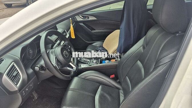 Mazda 3 2019 Trắng