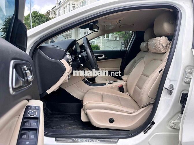 Mercedes GLA200 2019 Trắng 60000 miles