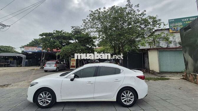 Mazda 3 2019 Trắng