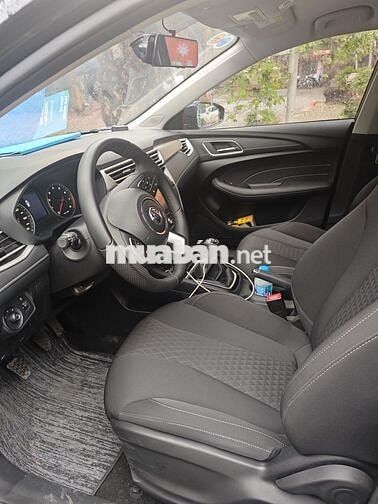 MG MG5 2023 Số sàn 9900 km Đen
