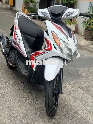 Yamaha Luvias GTX 2013 Trắng