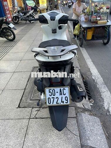 Honda SH 125 2025 Trắng Mới 99%