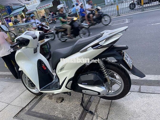 Honda SH 125 2025 Trắng Mới 99%