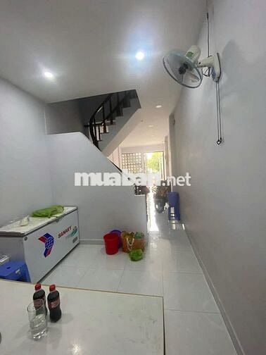 Chính chủ bán gấp nhà Hẻm Hưng Phú, Phường 9, Quận 8, giá 2,85 tỷ